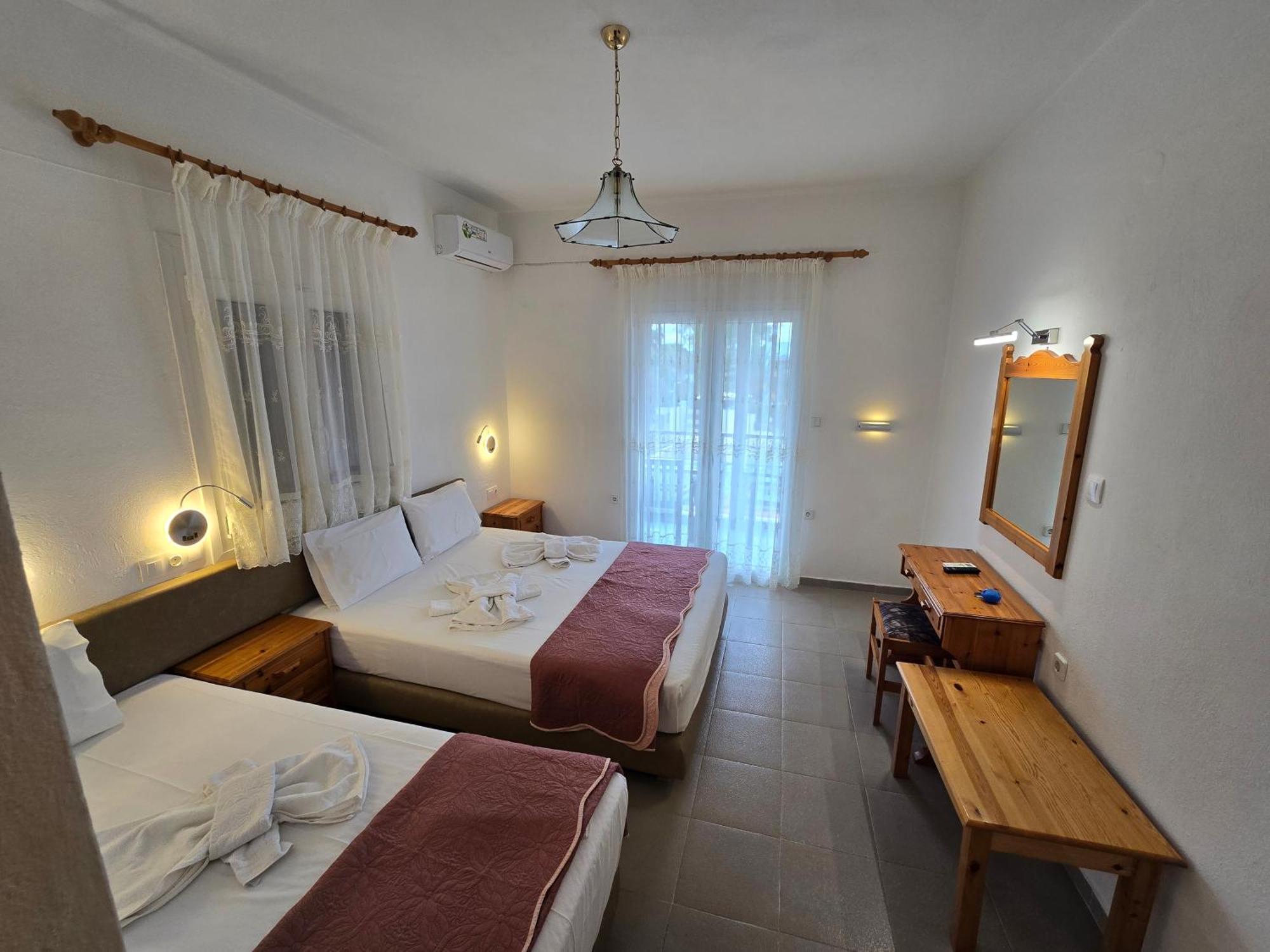 Itamos House Vourvourou Hotel Room photo